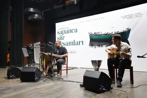 25. Uluslararası Sapanca Şiir Akşamları AKM'de Açıldı
