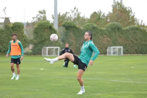 Konyaspor, Galatasaray maçı için çalışmalara başlandı