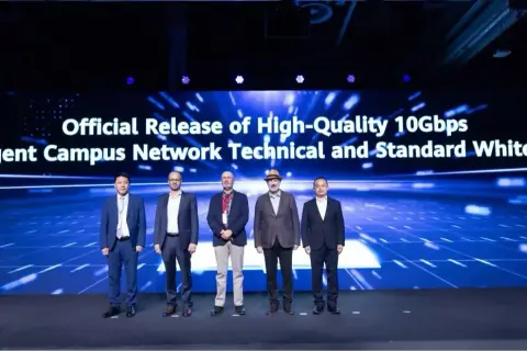 HNS 2026 | Huawei ve sektör kuruluşları, Avrupa'da yüksek kaliteli 10 Gbps Akıllı Kampüs Ağı Teknik ve Standart Beyaz kitabını yayınladı