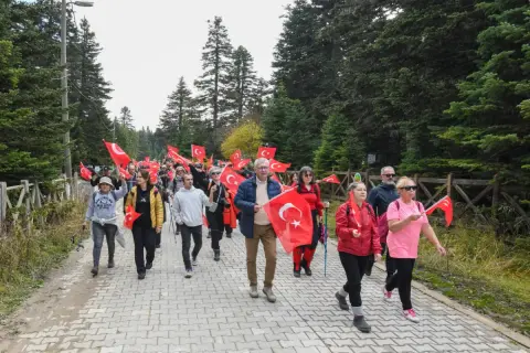 103. Yıl'da Uludağ'da Cumhuriyet Yürüyüşü