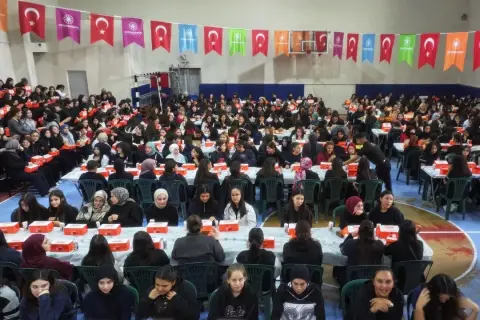 Kayseri Kocasinan'da gençlerin mutluluğuna ortak olan etkinlik
