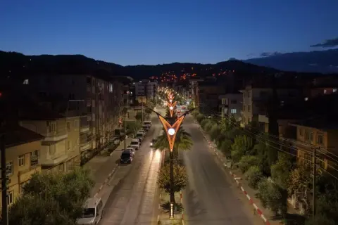 Denizli’de 4 ilçeye modern LED aydınlatma