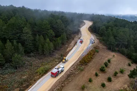 Manisa Demirci Söğütçük’te 11 kilometrelik yol için çalışma başladı