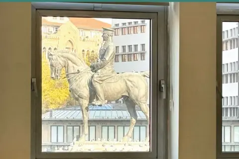 Ankara Barosu'nda genç avukatlara büro kura başvuruları başladı