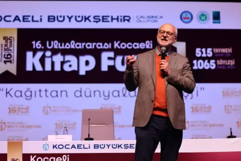 Sayar: "Ekranlardan Sahici Hayata Dönmeliyiz"