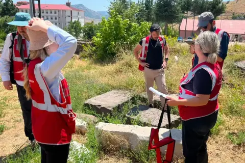7 bin mezar taşı ve kitabe belgelendi... Taşlara kazınmış hafıza kayıt altında