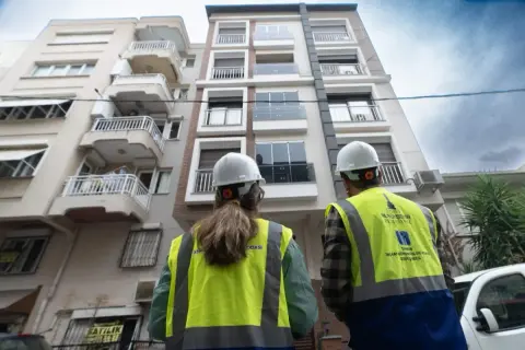 İzmir’in deprem master planı hazırlanıyor