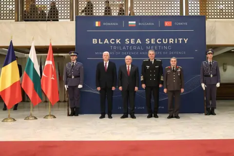 Türkiye, Bulgaristan, Romanya: Savunma Zirvesi Sofya'da Başladı