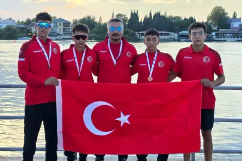 Sakaryalı sporcular üç branşta kürsüye çıktı