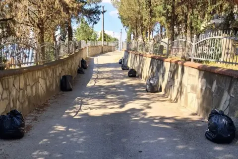 İzmit mezarlıkları Büyükşehir hizmetiyle yüzleşti
