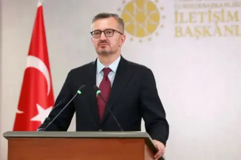 İletişim Başkanı Duran’dan Mescid-i Nebevî’ye yönelik saldırıya tepki