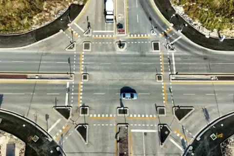 Eskişehir'de park düzeni: Çizgilerle güvenli park alanı
