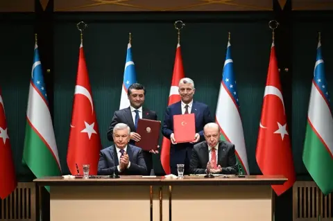 Türkiye-Özbekistan Ticaret Hedefi 10 Milyar Dolar Oldu