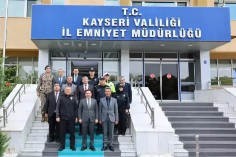 Kayseri Valisi Çiçek’ten İl Emniyet Müdürü Ergen’e ziyaret