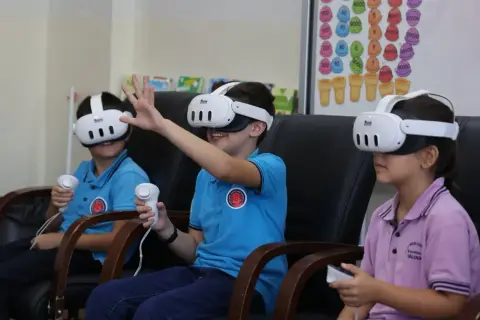 Uludağ Enerji VR ile 75 bin öğrenciye enerji dersi verdi