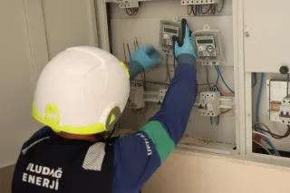UEDAŞ, elektrik şebekesini akıllı sayaçlarla dönüştürüyor