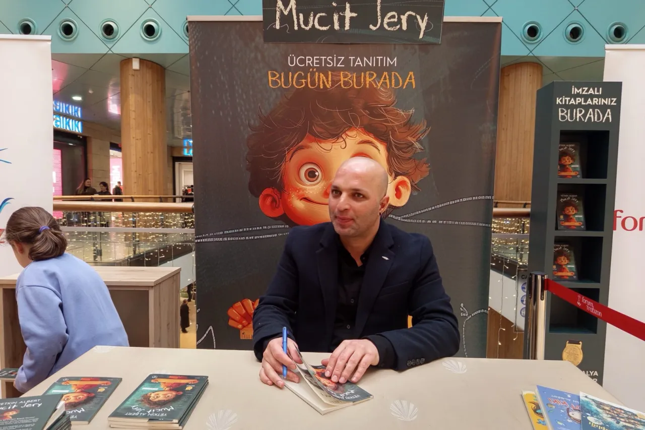Uluslararası ünlü yazar Yetkin Albert Trabzon'da