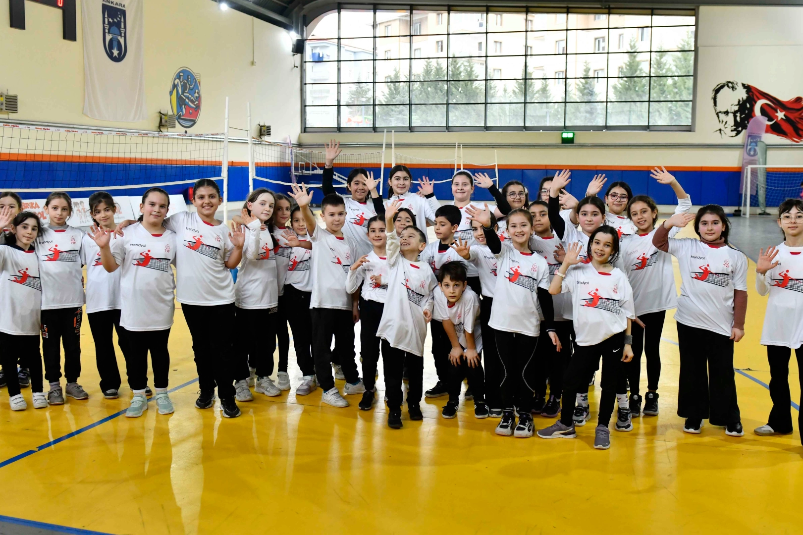 Ankara’da çocuklara 'Fabrika Voleybol' projesi