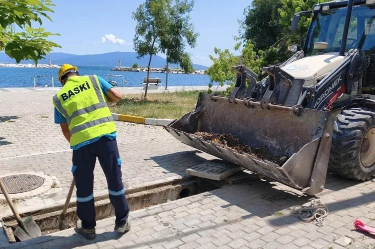 BASKİ sağanak yağışa karşı 20 ilçede önlem aldı