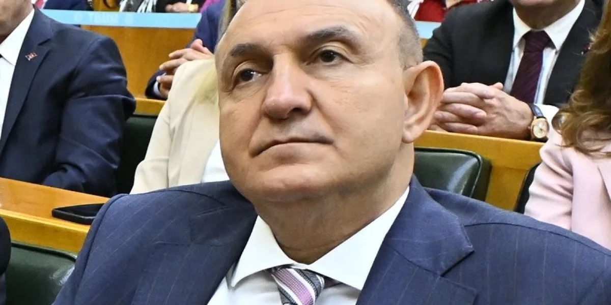 İYİ Parti’de bir istifa daha! TBMM sandalyesi 27'ye düştü!