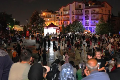 Ankara Keçiören’de müzik ve eğlence dolu akşam