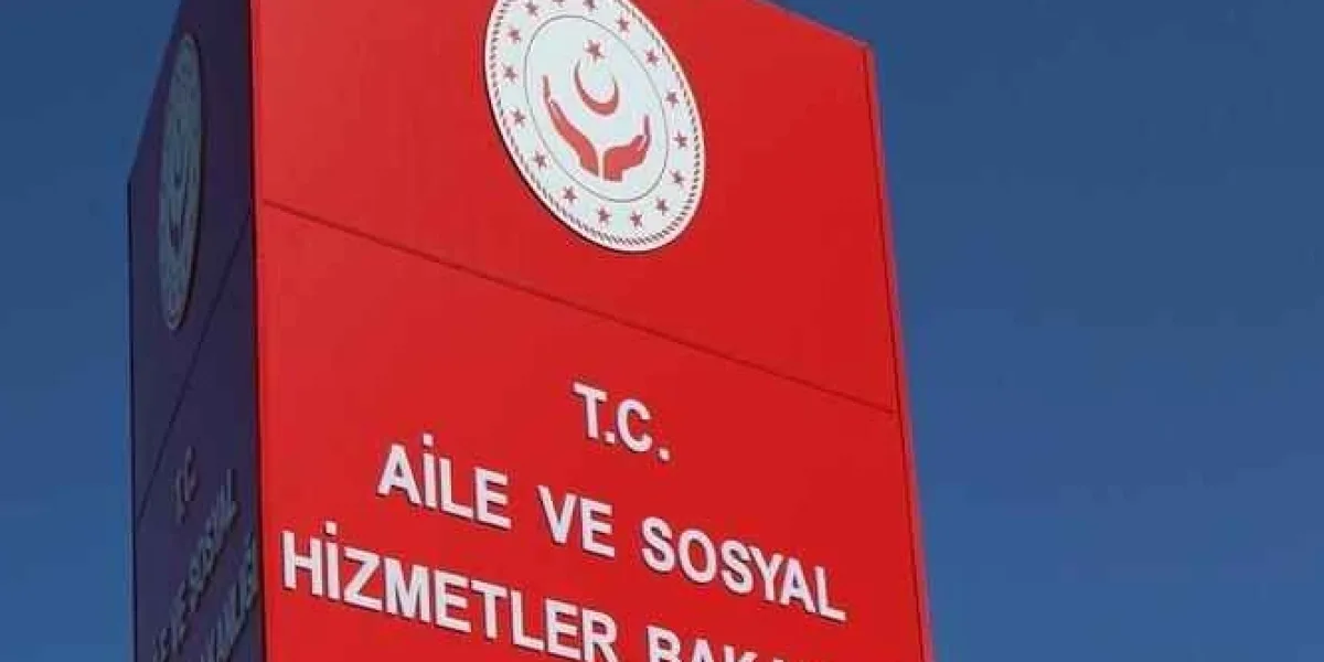Bakanlıktan “trans çocuk” paylaşımlarına suç duyurusu