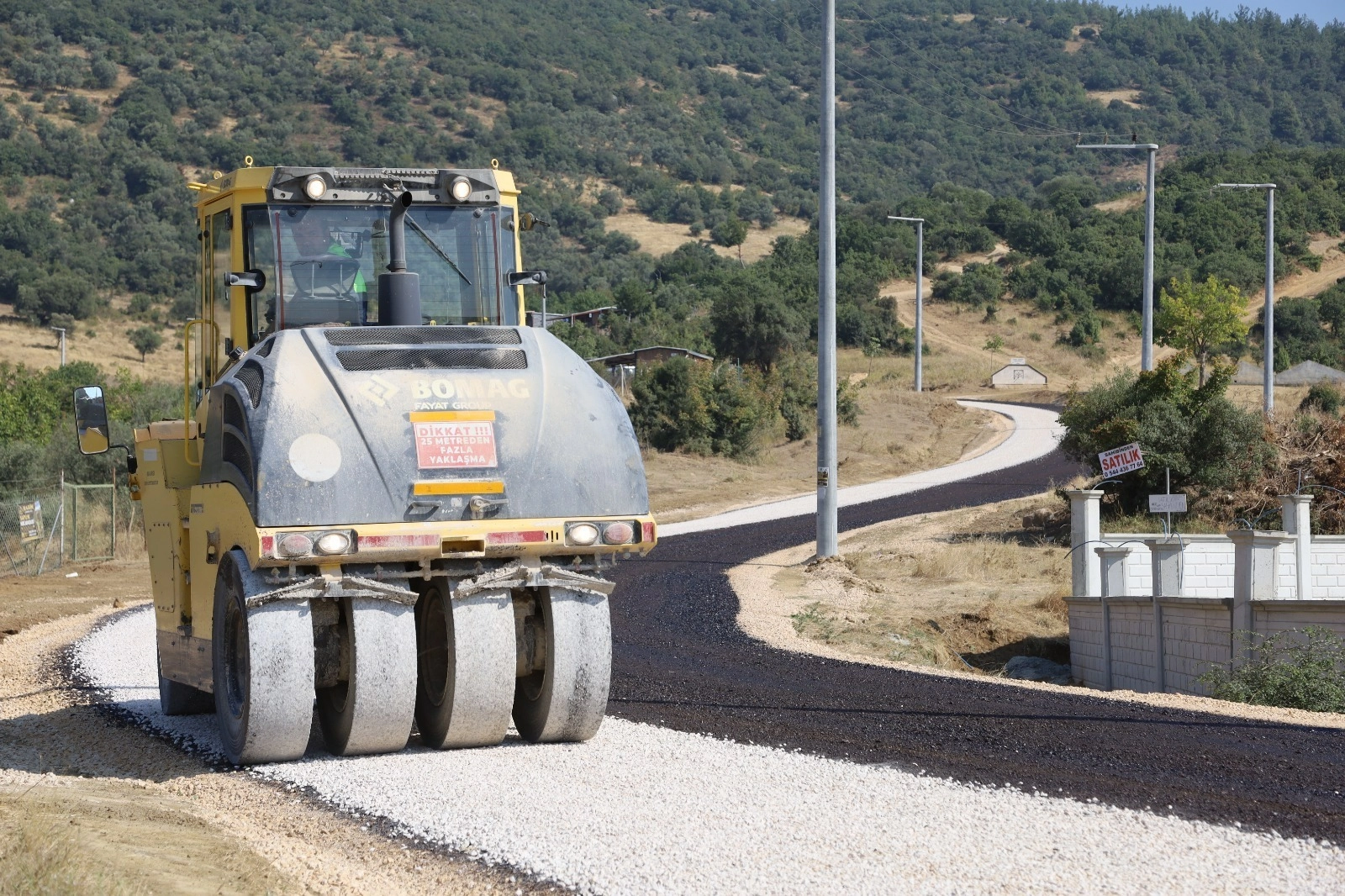 Bursa'nın 5 ilçesinde yollara Büyükşehir bakımı