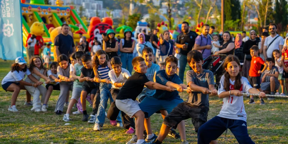 Kocaeli'de 'Çık Dışarıya Oynayalım' ile 70 bin çocuğa ulaşıldı