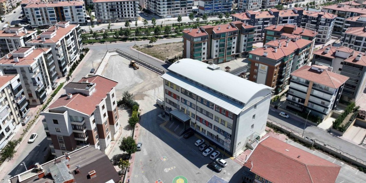 Karatay'da okullar yeni eğitim öğretim yılına hazırlanıyor
