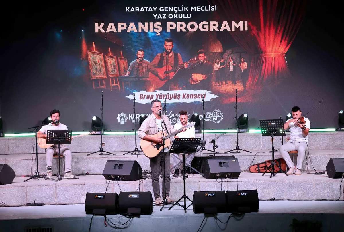 Karatay Gençlik Meclisi Yaz Okulu coşkulu final yaptı