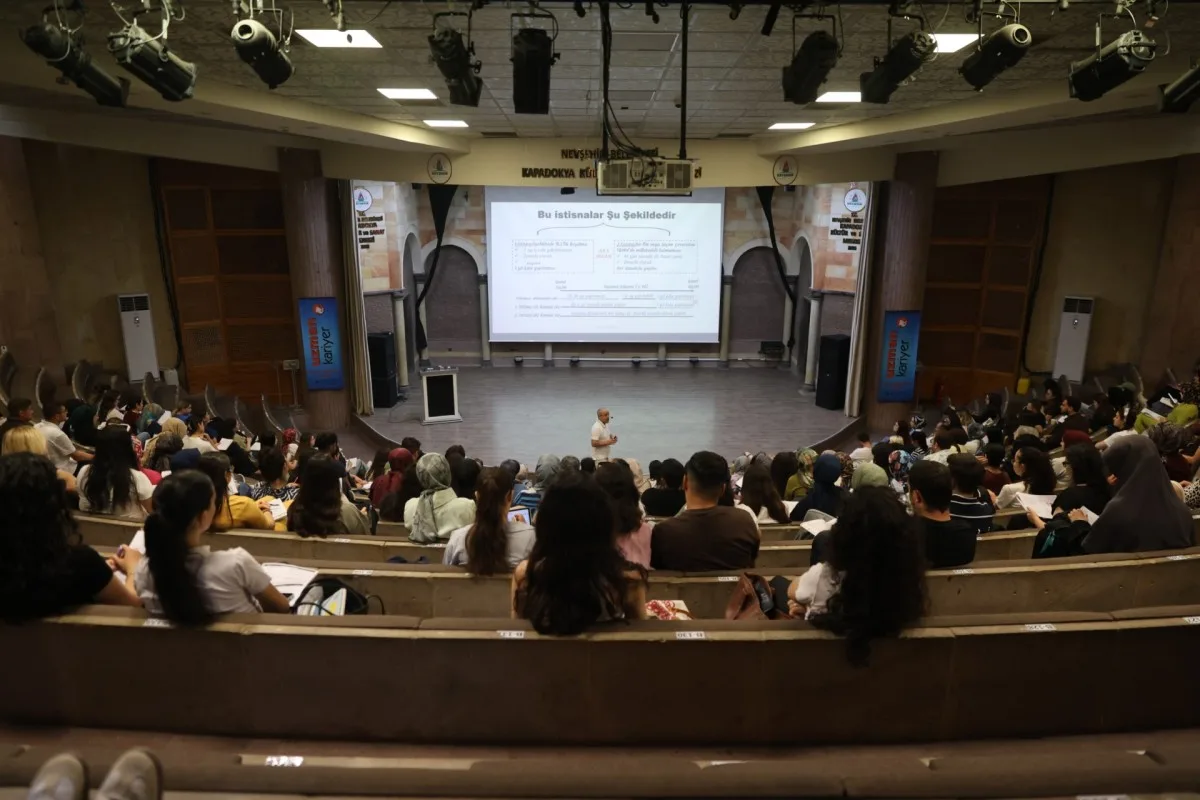 Nevşehir’de Ücretsiz KPSS FEST: Binlerce Aday Toplandı