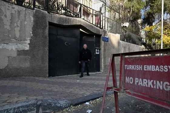 Suriyelilerin vizesinde büyük değişiklik: Kara kapılar açıldı