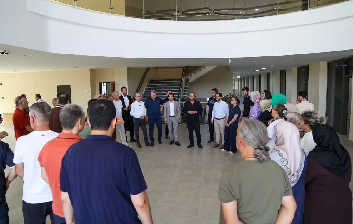 AK Parti Konya İl Başkanı Özgökçen ve Yönetim Kurulu Üyeleri Selçuklu’nun Örnek Yatırımlarını İnceledi
