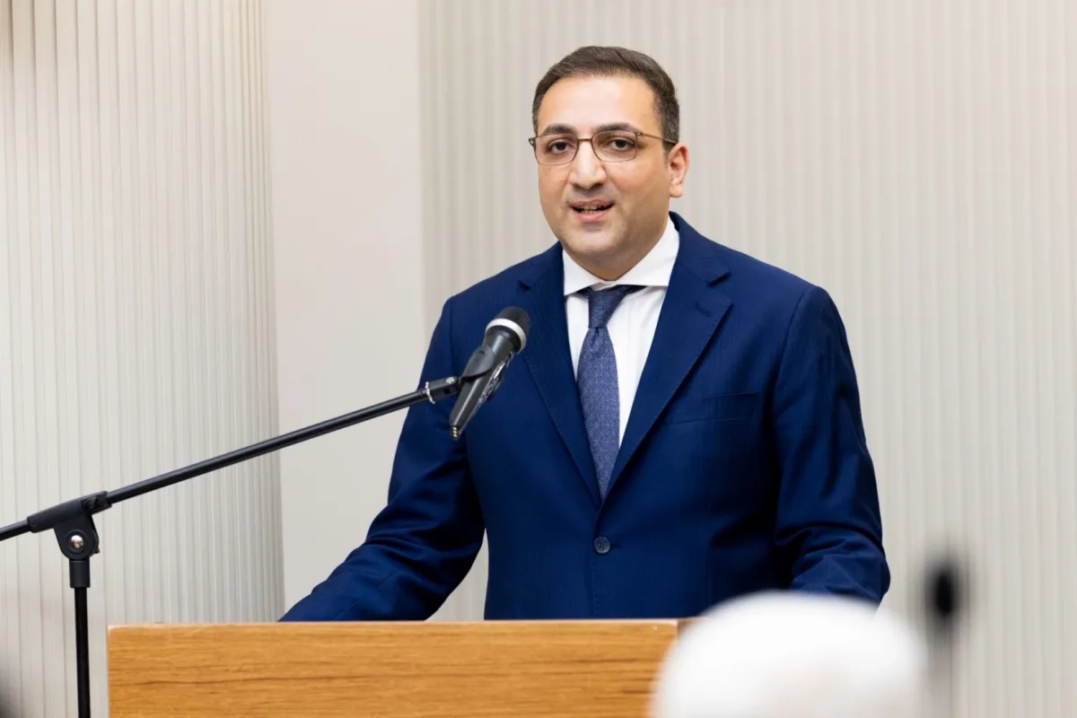 Balçova Başkanı Onur Yiğit görevine iade edildi