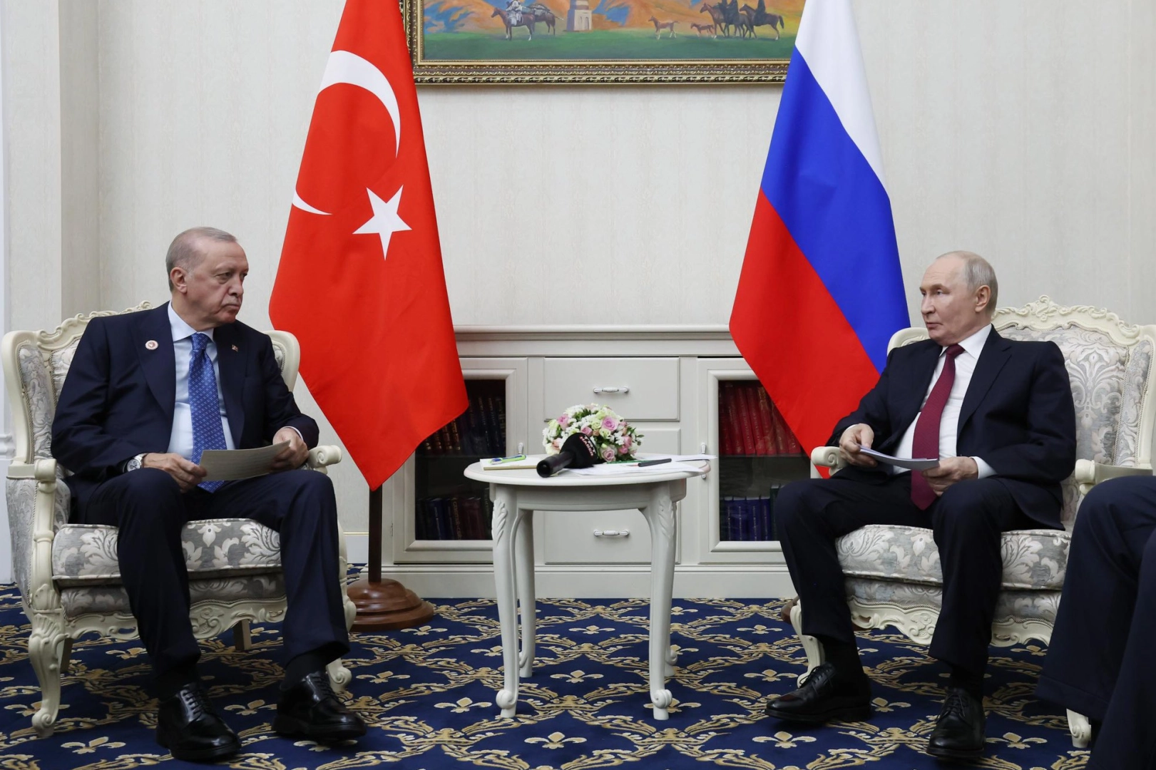 Erdoğan ve Putin Bişkek’te bir araya geldi