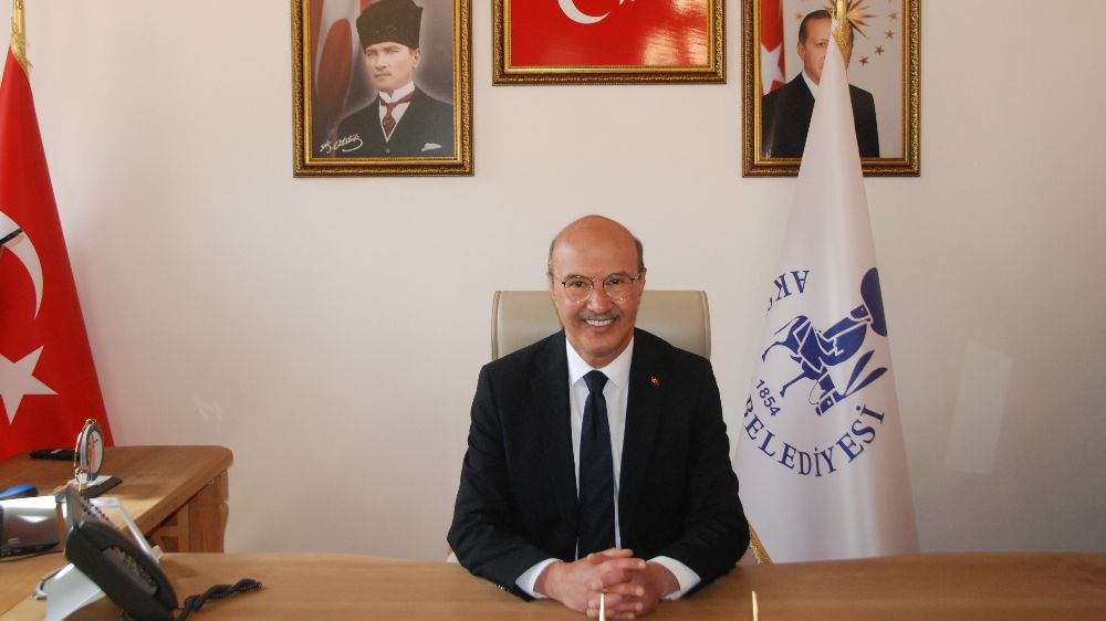Akşehir Belediye Başkanı Köksal tarafını seçti