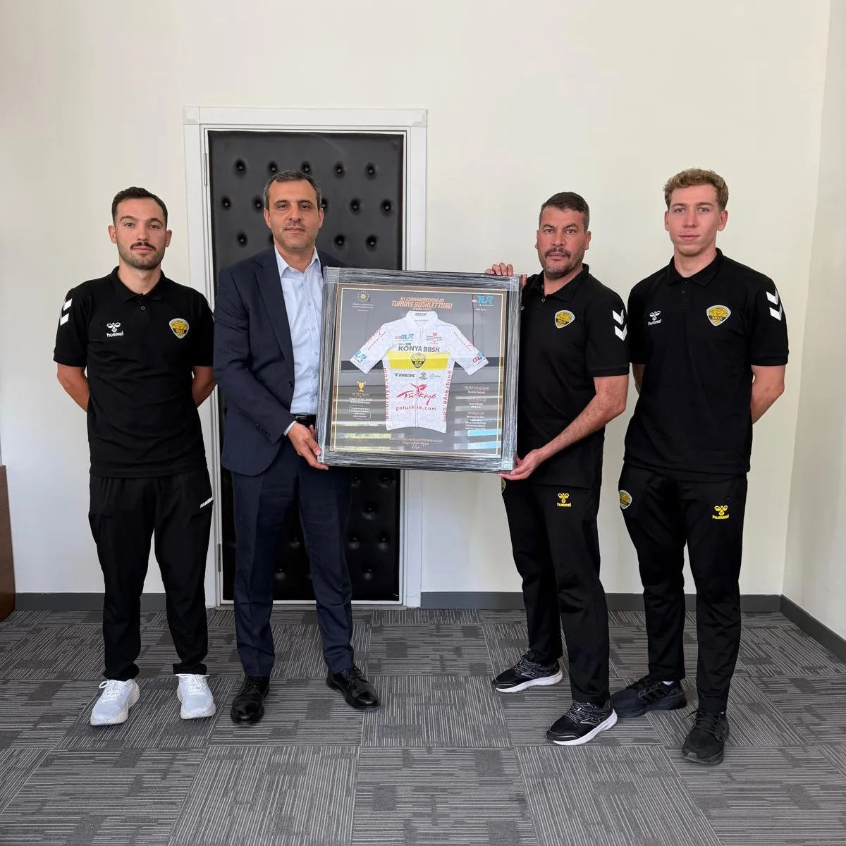 Konya Büyükşehir Belediyespor gururlandırıyor