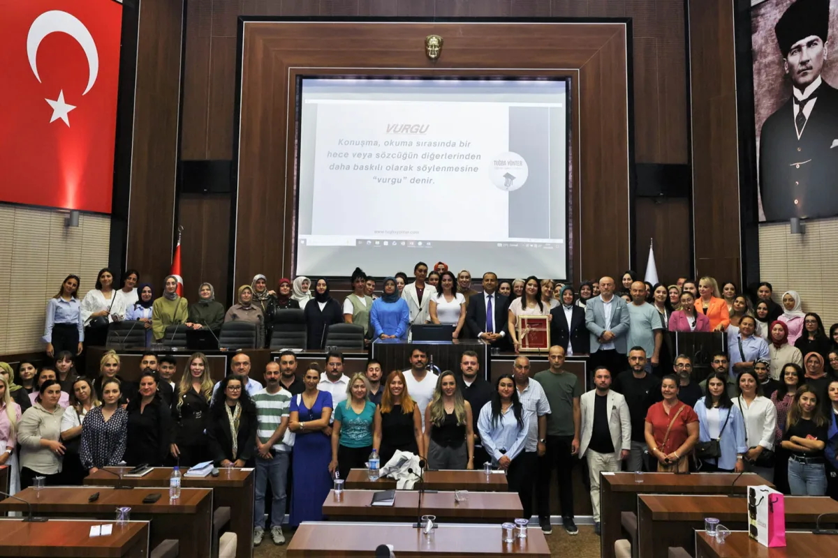 Keçiören Belediyesi personele iletişim eğitimi verdi