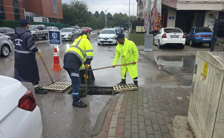 Kocaeli Büyükşehir ekipleri yağışa karşı seferber