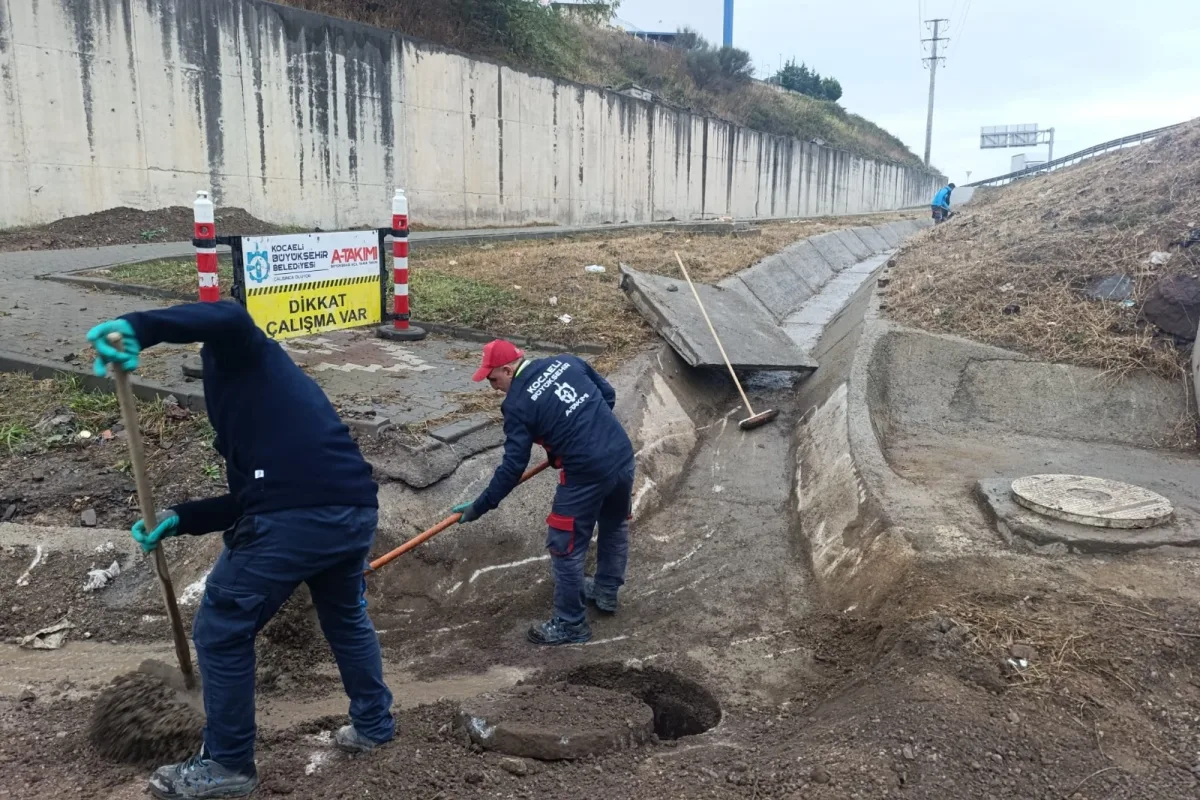 Kocaeli’de yağışa karşı hızlı temizlik ve müdahale