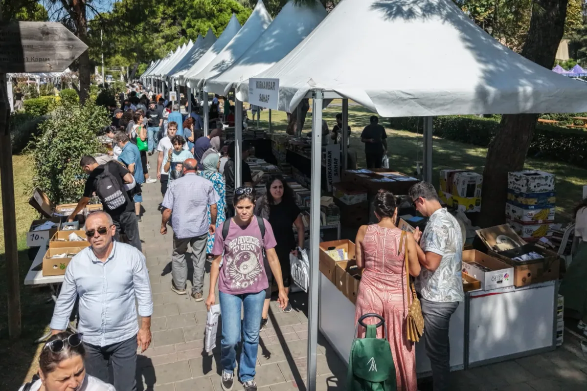 İZKİTAP 8. İzmir Kitap Fuarı Kültürpark'ta Açıldı