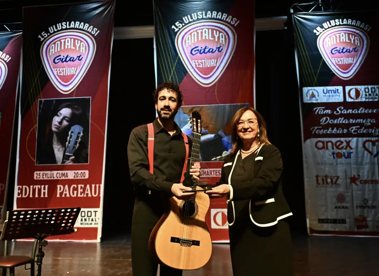 Antalya Gitar Festivali ile 15'inci buluşma