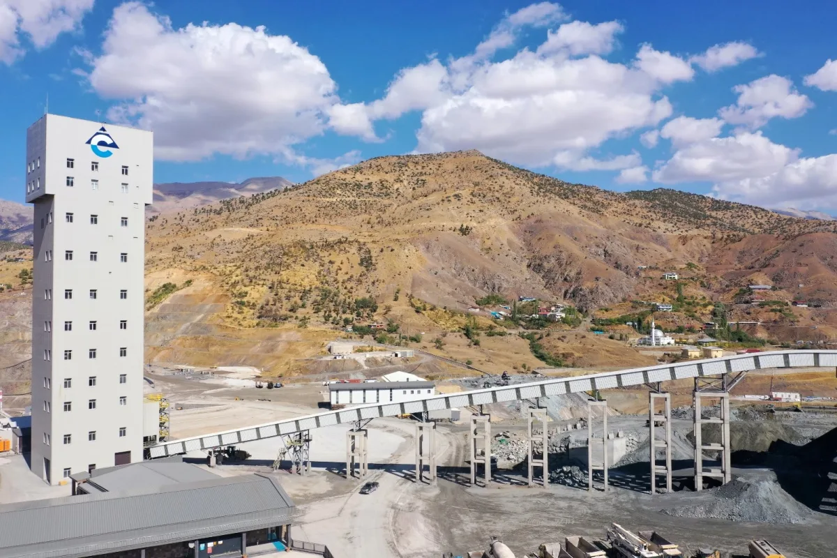 Eti Bakır Siirt'ten 180 milyon $ katkı: 669 m derinlikte
