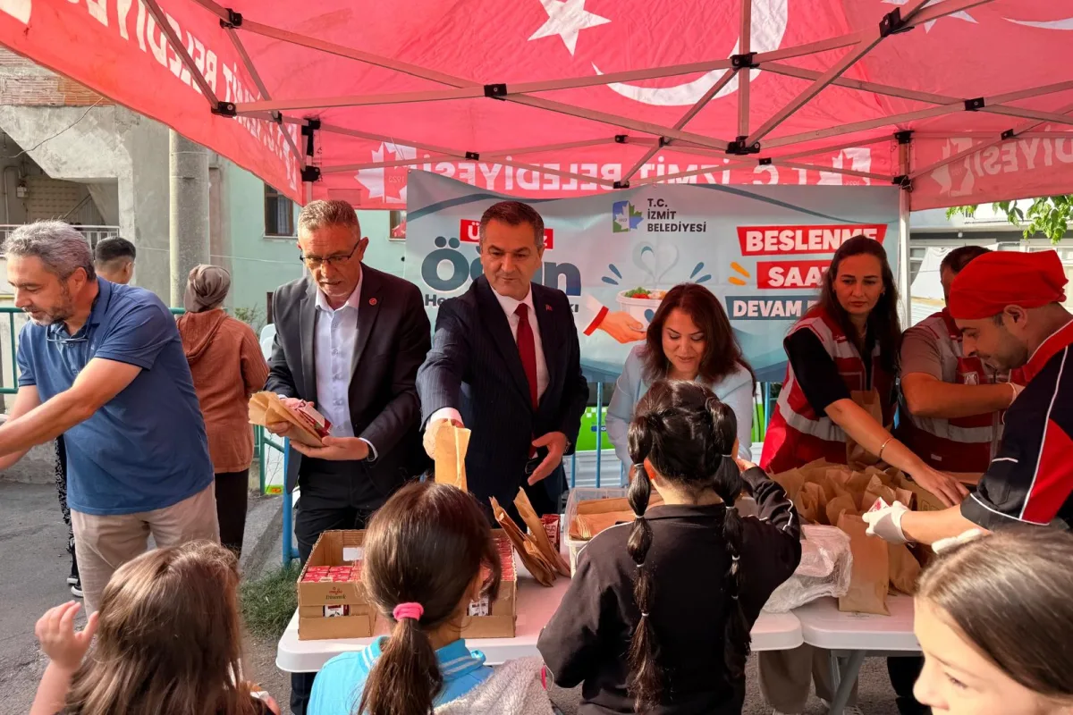 İzmit'te Beslenme Saati Projesi üç okulda sürüyor