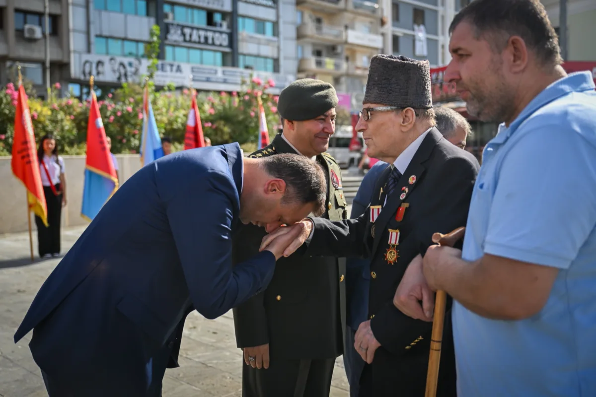 Bornova'da 19 Eylül Gaziler Günü Töreniyle Kutlandı