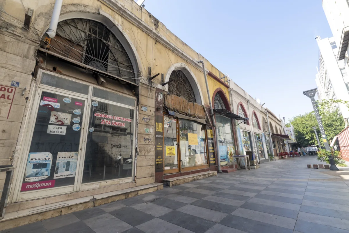 Mersin'de 100 yıllık Kasaplar Çarşısı restore ediliyor