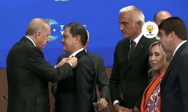 9 belediye başkanı AK Parti’ye geçti