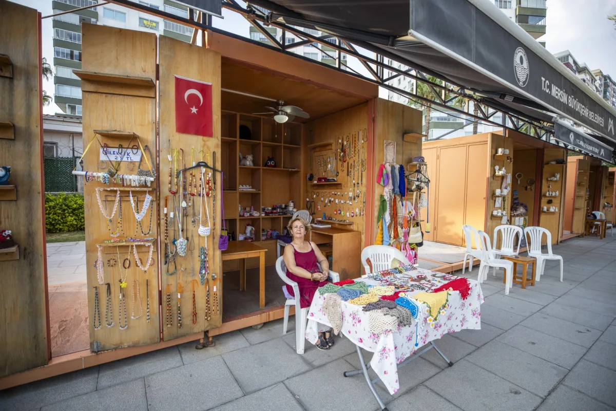 Mersin’de kadın üreticiler dayanışmayı destekliyor