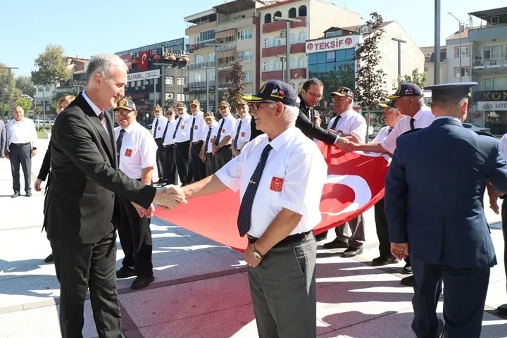 İnegöl'ün 104. Kurtuluş Yılı: Gurur Töreni