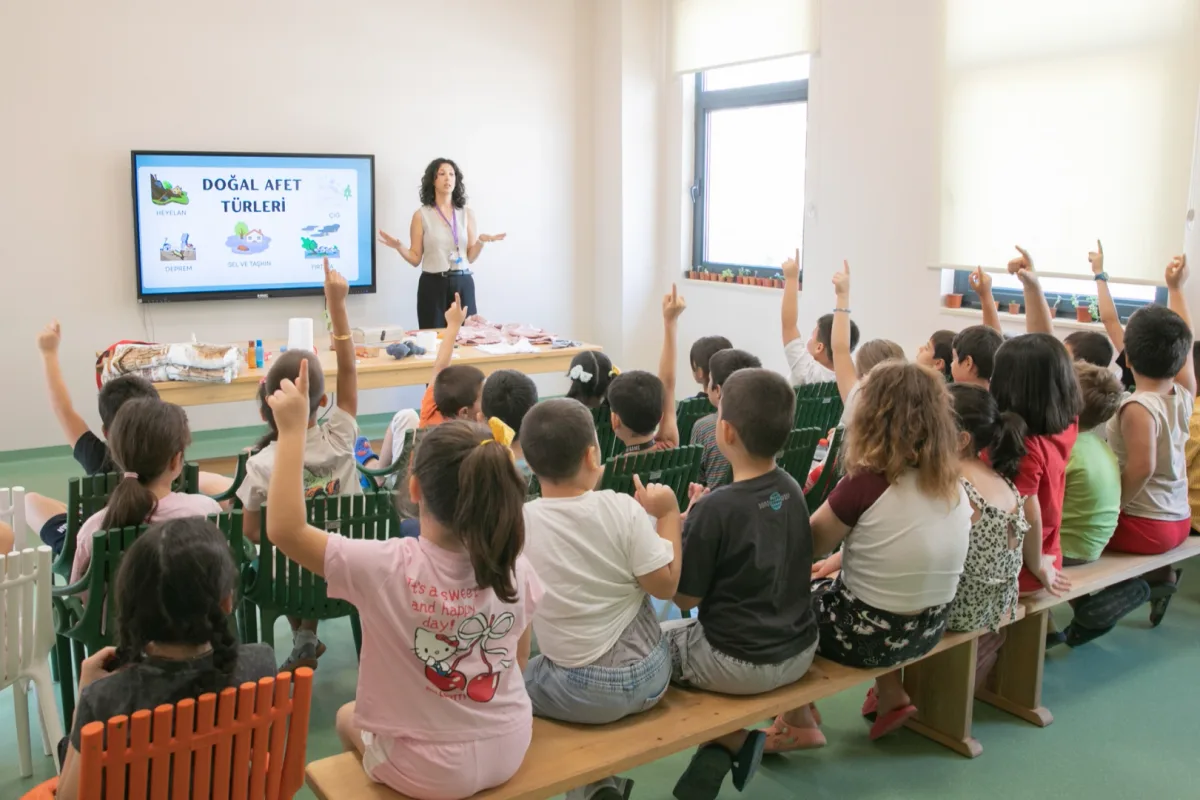 Mersin’de Çocuklara Afetlere Karşı Bilinçli Davranış Eğitimi